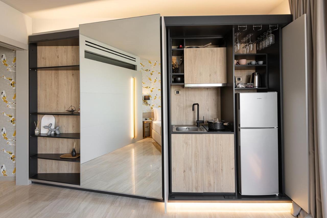 The Koi Apartment, Thessaloniki #Feelslikehome Esterno foto